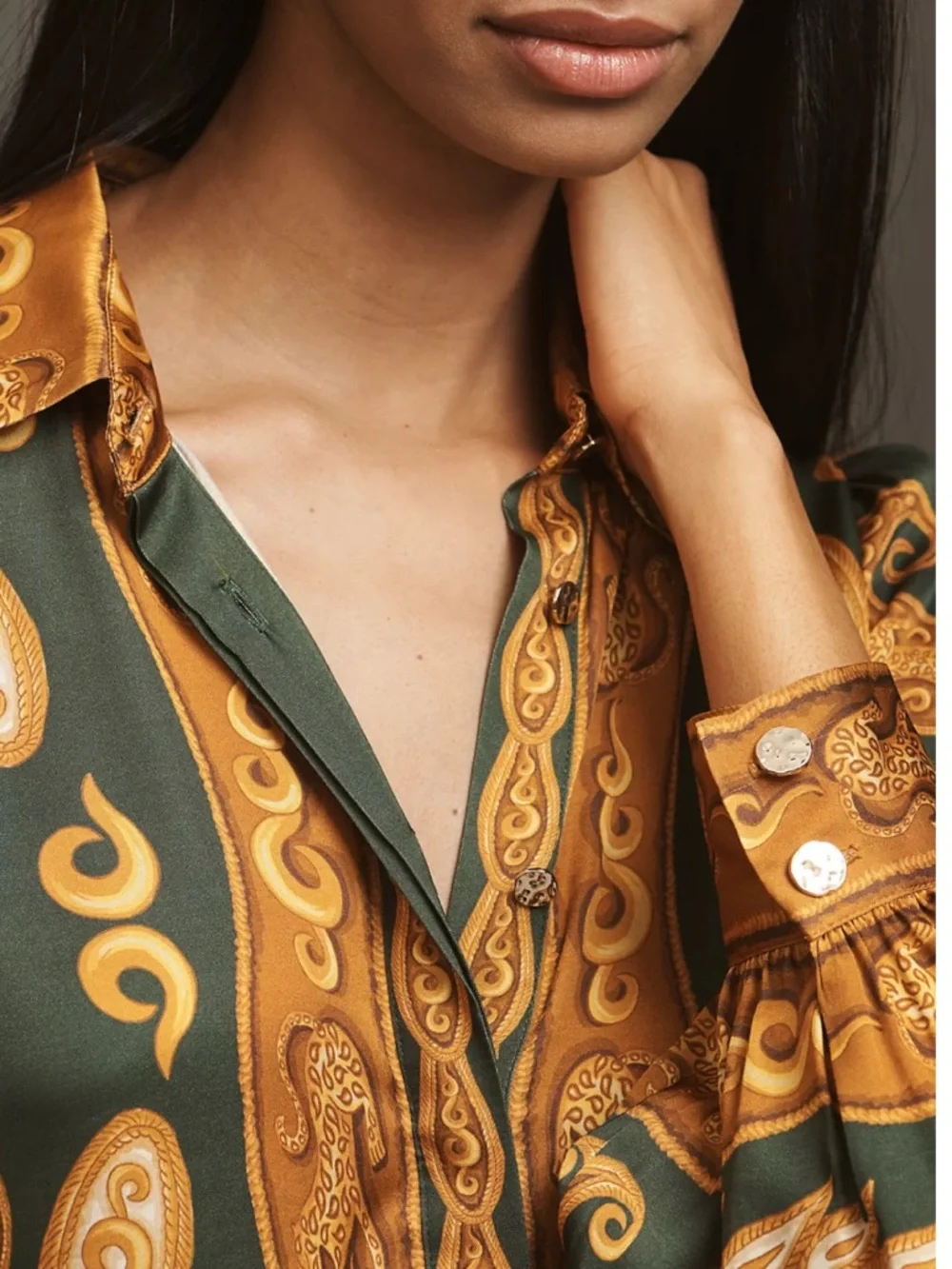 FARM Rio x Anthropologie Gold and Green Paisley Silk Blouse Size XXS NWT